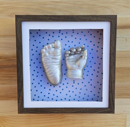 Ceviz Renk Çerçeveli Mavi Puantiyeli İç Fon El ve Ayak Heykel Kiti